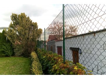 Realizace – vyvýšené čtyřhranné pletivo | Kladruby