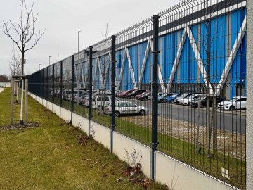 Realizace – 3D plotové panely a podhrabové desky | Plzeň