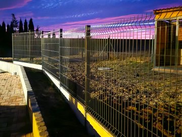 Realizace – 3D plotové panely a podhrabové desky | Žilov