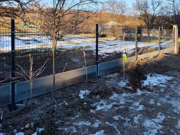 Realizace – 3D plotové panely a podhrabové desky | Krnov