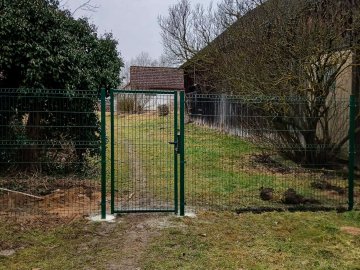 Realizace – 3D plotové panely a branka | Jindřichův Hradec