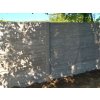 Realizace – betonový plot, vzor štípaný kámen | Šťáhlavy