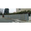 Realizace – betonový plot na podezdívce | Praha