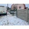 Realizace – betonový plot a branka s bránou | Chrást