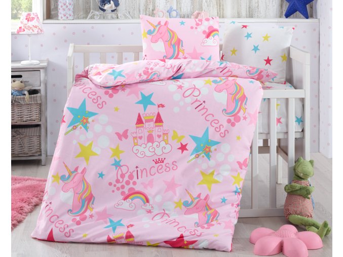 Povleceni do postylky Jednorozci 