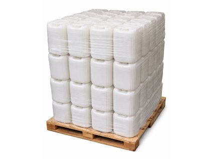 Paleta s 80 plastovými kanystry 20 l.