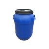 Plastový sud 70 l modrý s pákovým víkem a madly.