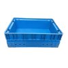 Paleta s 36 plastovými přepravkami KLT 6421 60×40×21 cm.