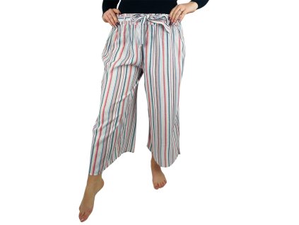 61b9ffa6 a8a7 4540 81fc cb36e8d98f6b