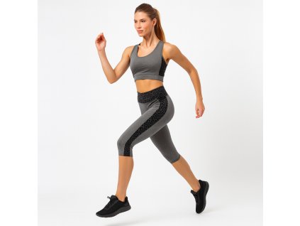 b6d9fa99 6e4e 4161 8f02 d823a3fb3f48