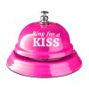 stolni zvonecek ring for a kiss 1