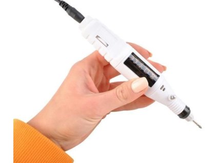 11096 beautylushh bruska na nehty s nastavci 1