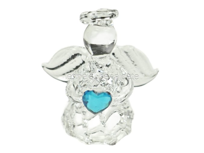 Skleněný narozeninový andělíček se srdíčkem