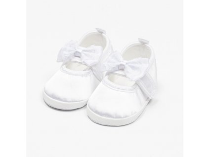 Kojenecké saténové capáčky New Baby bílá 0-3 m - vel. 116/122