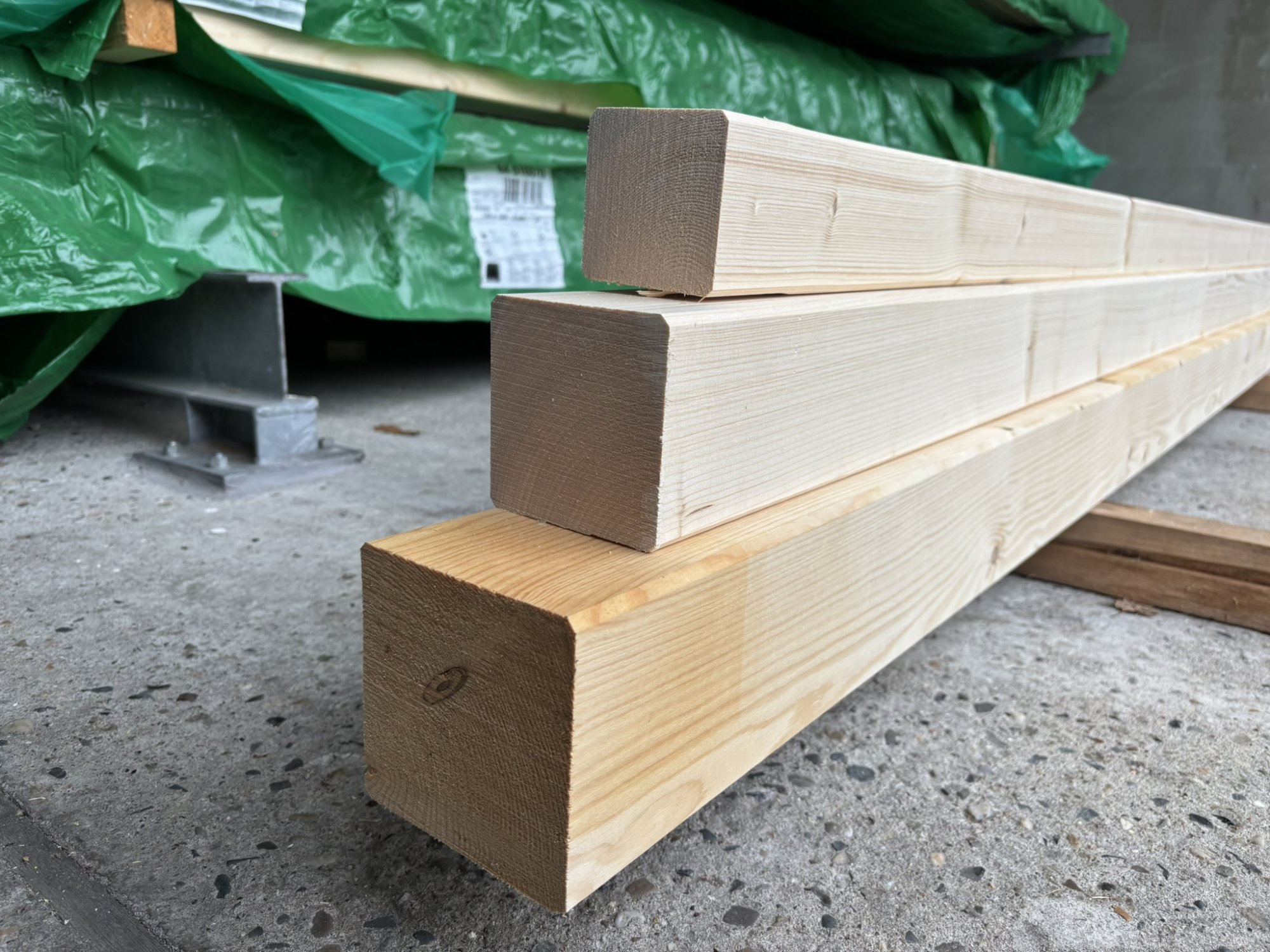 KVH hranoly: Moderní a spolehlivý materiál pro vaše stavby