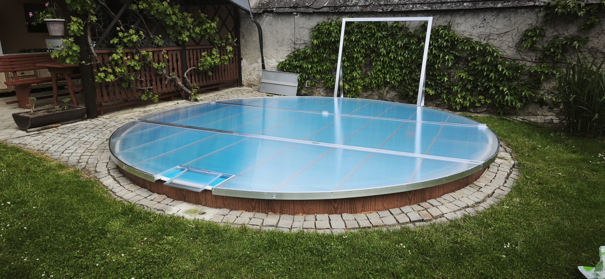 Realizace zastřešení bazénu HP24