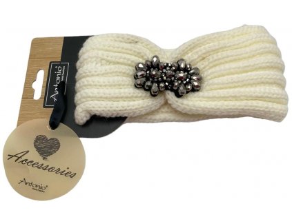 Antonio čelenka se zdobením