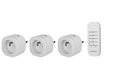 obrázek produktu Smartware Balení 3 zásuvek + 1 vnitřní dálkové ovládání