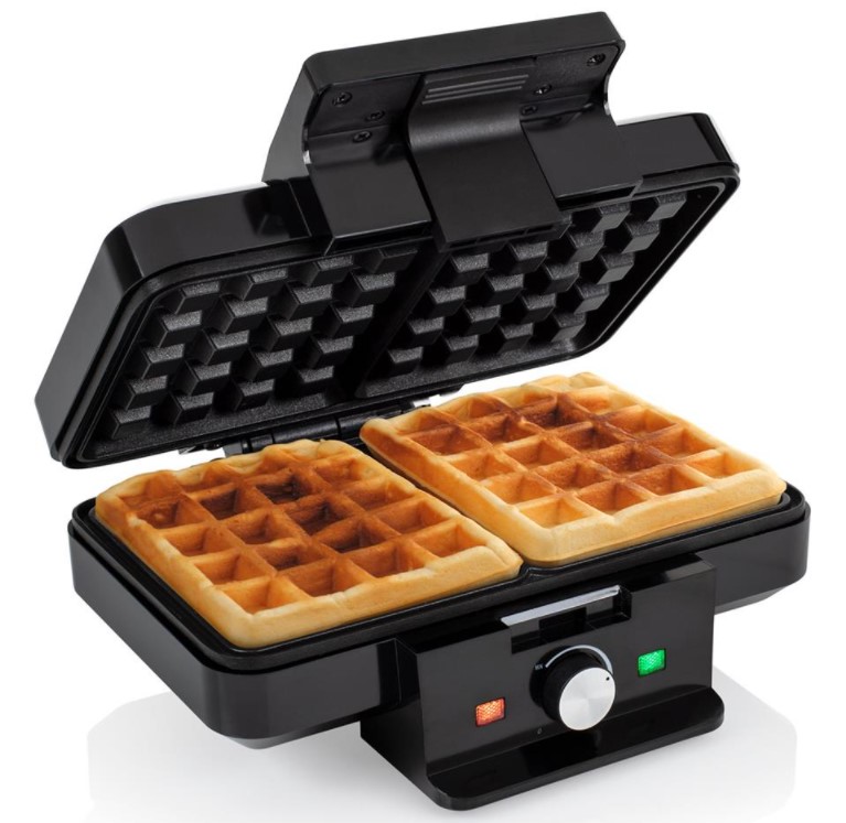 Vaflovač Tristar WF-1165