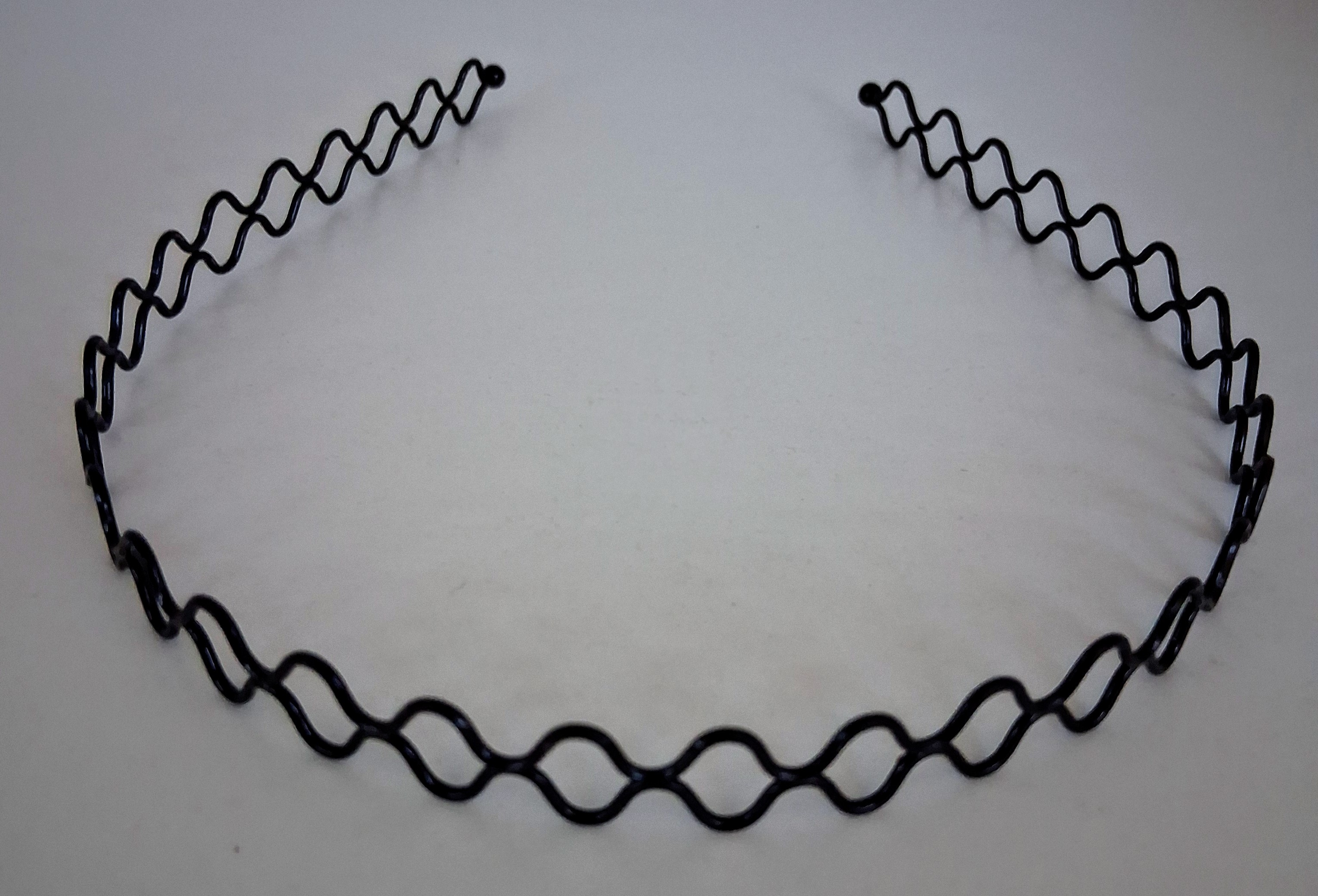 Čelenka do vlasů - černá