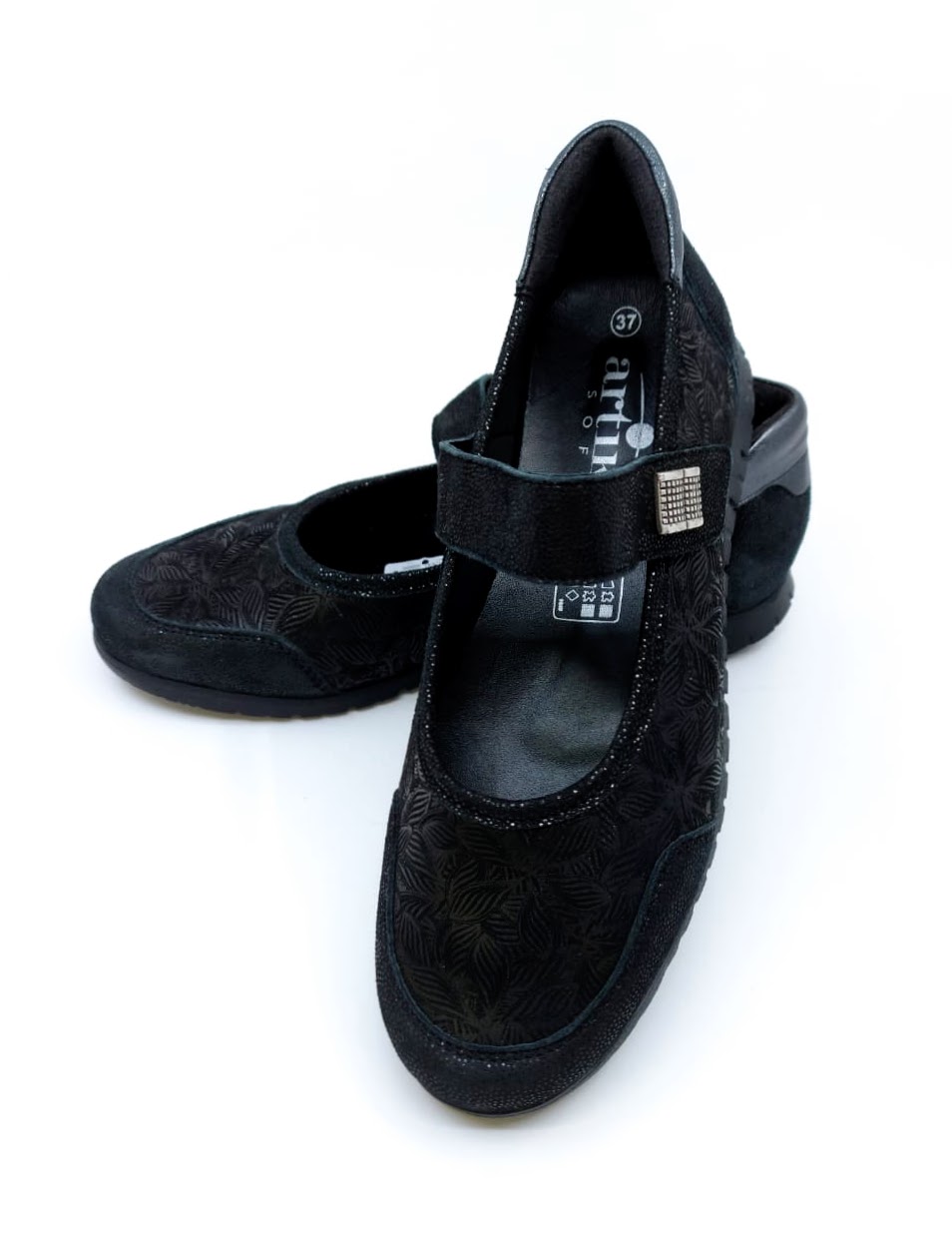 Dámské kožené baleríny s páskovým zapínáním Artika Soft, černé *Velikosti textil: 36