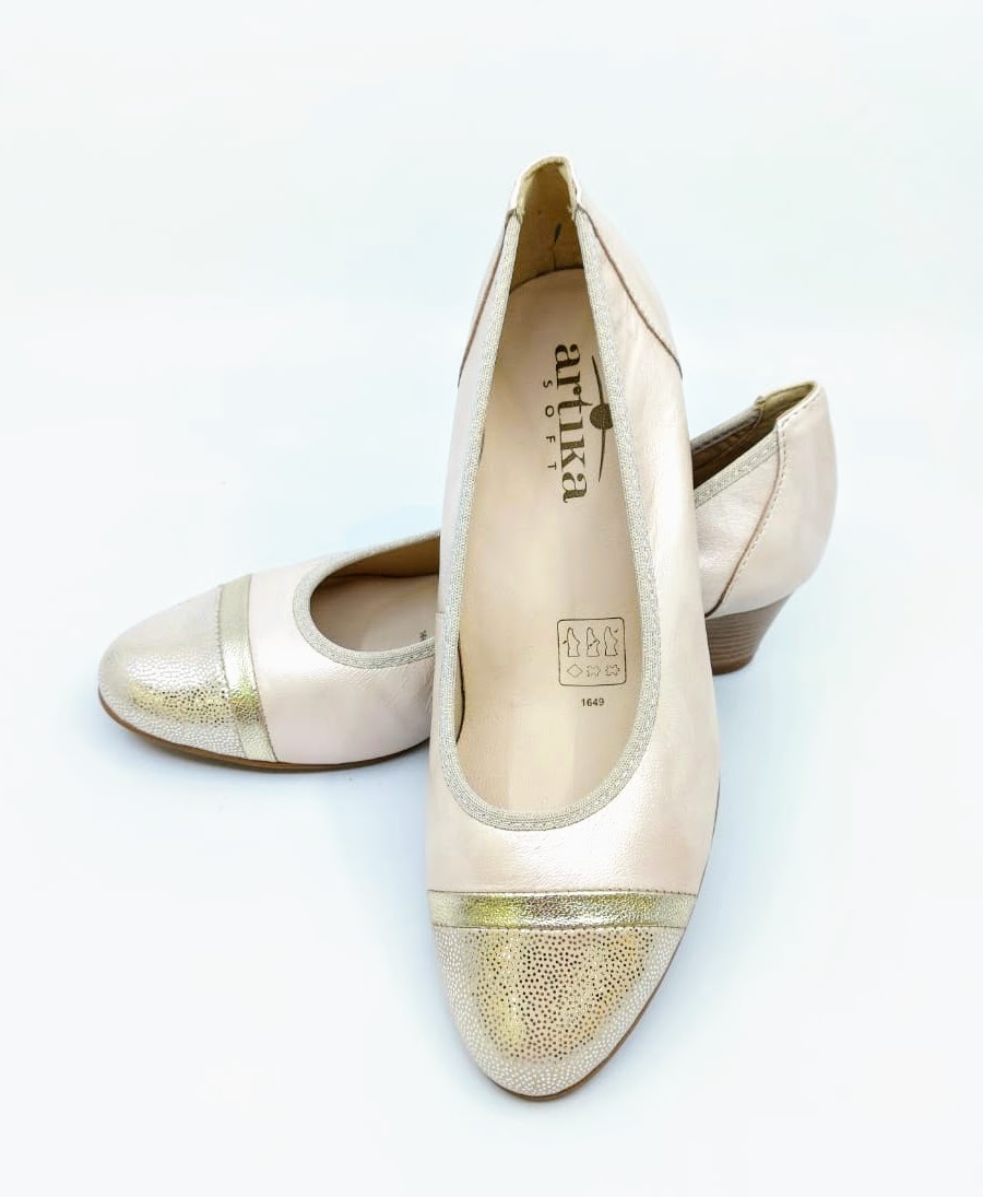 Dámské kožené lodičky Artika Soft, champagne gold *Velikosti textil: 42