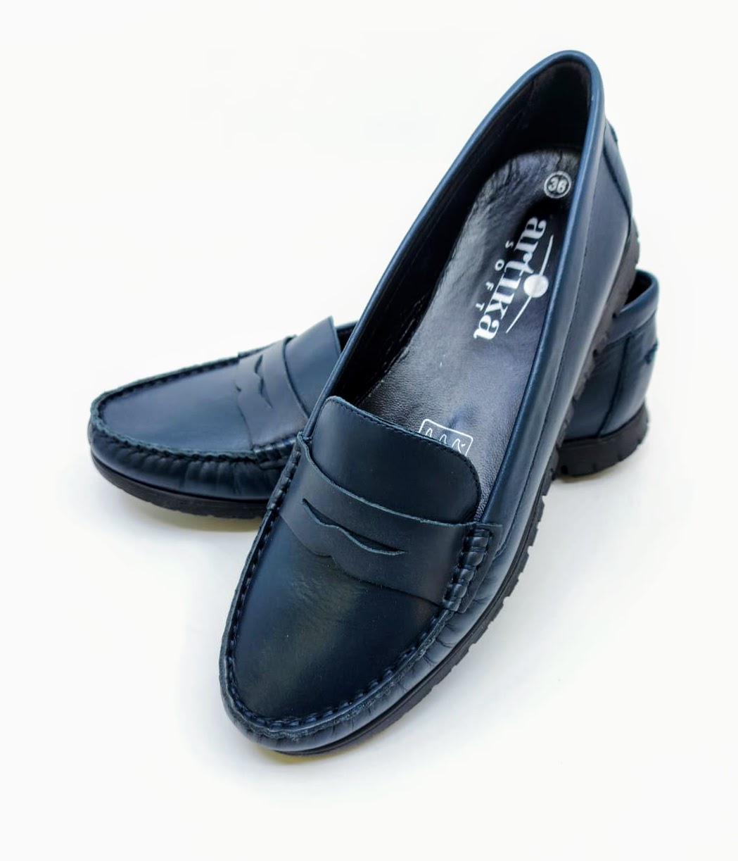 Dámské kožené mokasíny Artika Soft, tmavě modré *Velikosti textil: 36