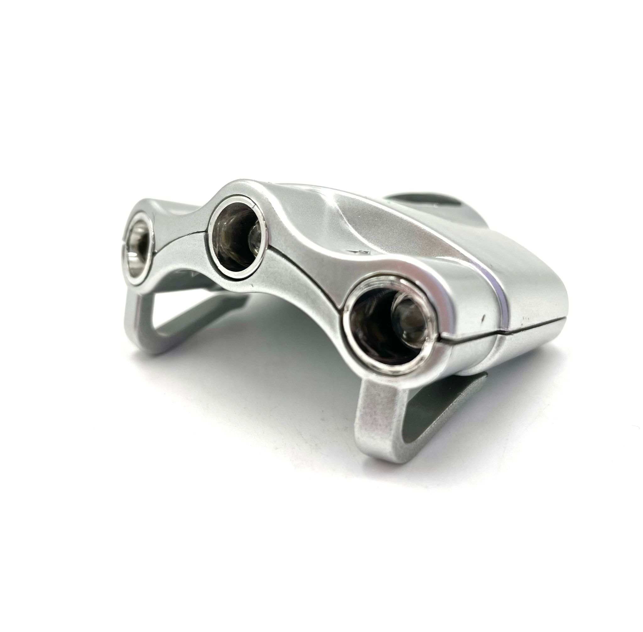 Svítilna na čepici s 3 LED diodami