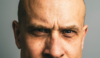 Jak bojovat proti vypadávání vlasů?