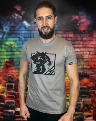 I když to tak na streetu zrovna moc nevypadá, ty dobře víš, že velký kluci daj radši přednost mašině před koloběžkou 🏍🔥😎...