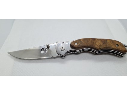 Lovecký nôž s drevenou ručkou