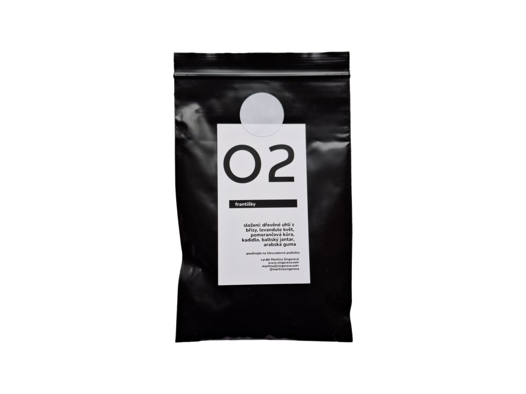 CHRISTMAS POP-UP Martina Singerová Incense Cones 02