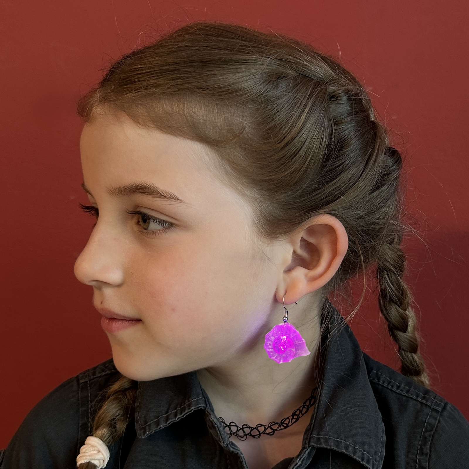 Li-Go Světelné náušnice "Ulity" růžová