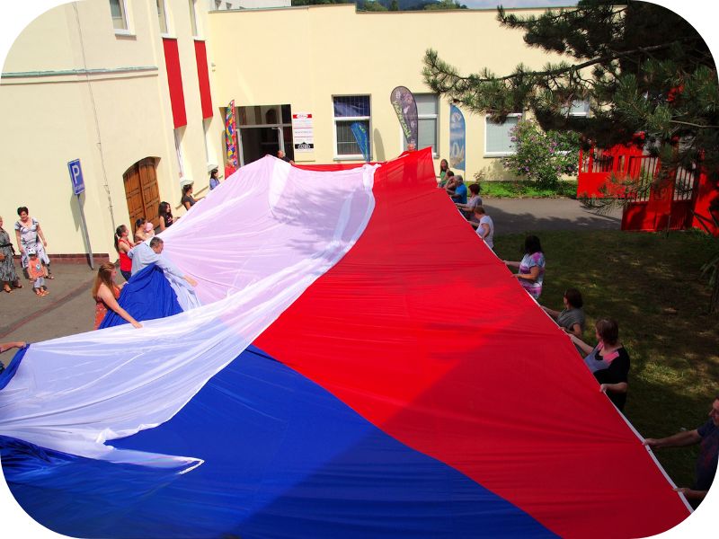 MAXI VLAJKA NA FIREMNÍM DNI