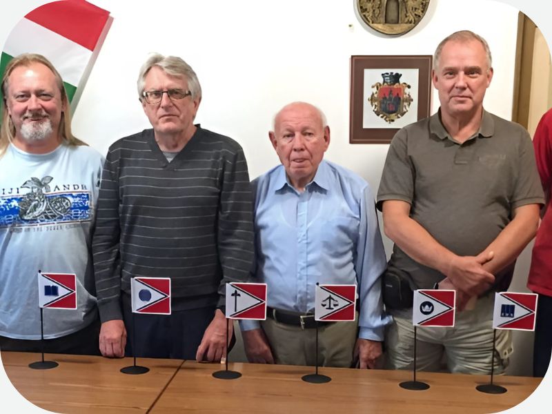 PŮLSTOLETÍ ORGANIZOVANÉ ČESKÉ VEXILOLOGIE