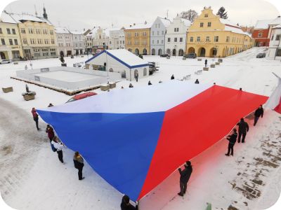 VLAJKONOŠ NEBO PRAPOREČNÍK?