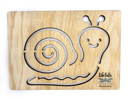 Šablóna na kreslenie Chrobáčiky, slimáčiky a červíky - Slimák (Veľkosť šablóna Veľký formát (cca. A4))