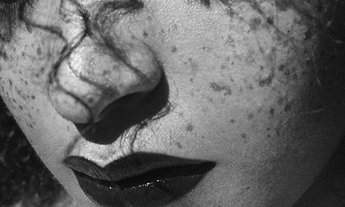 ORGANIC MAKE-UP APLIKACE