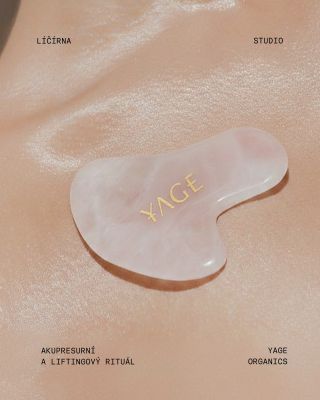 AKUPRESURNÍ A LIFTINGOVÝ RITUÁL S GUA SHOU YAGE ORGANICS V LÍČÍRNA STUDIU. Dopřejte své pleti jedinečný rituál, který...