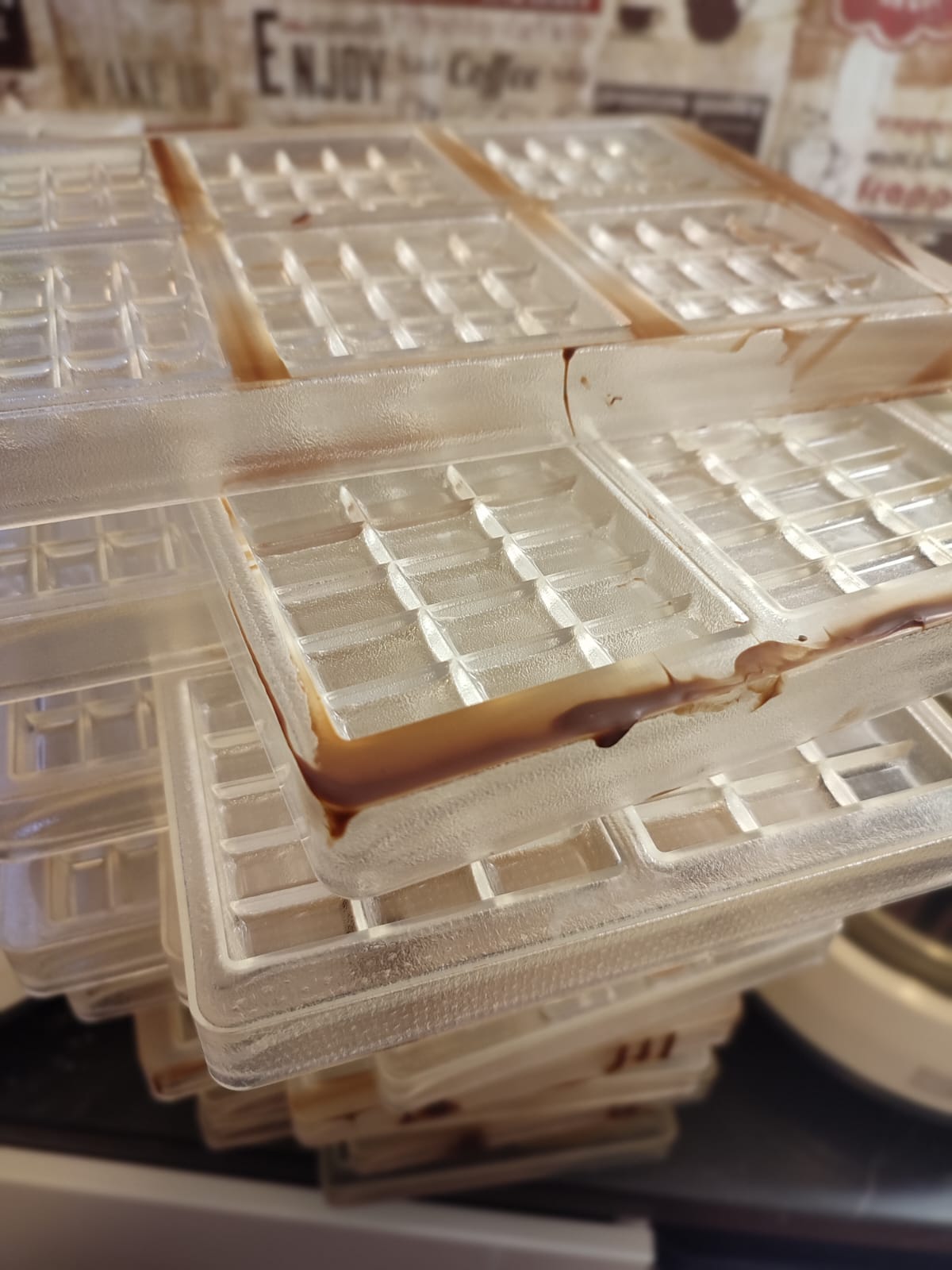 Moderní plastové formy na výrobu čokolády | lidkachocolate