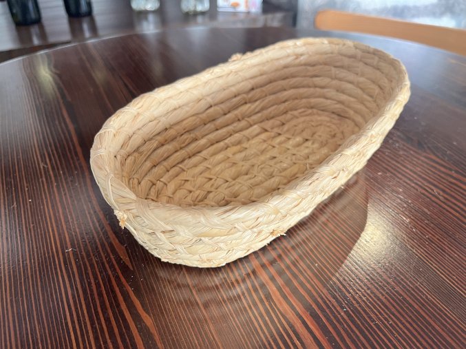 Ošatka ovál menší