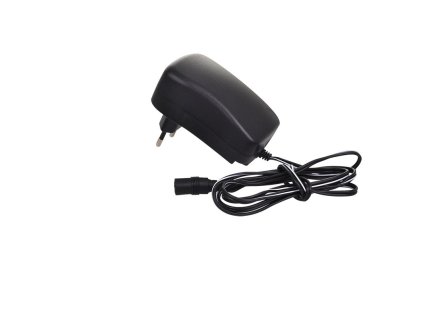solight univerzalny sietovy adapter 2500ma stabilizovany vymenne konektory