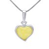 Strieborný prívesok srdce s mliečne žltým prírodným jantárom