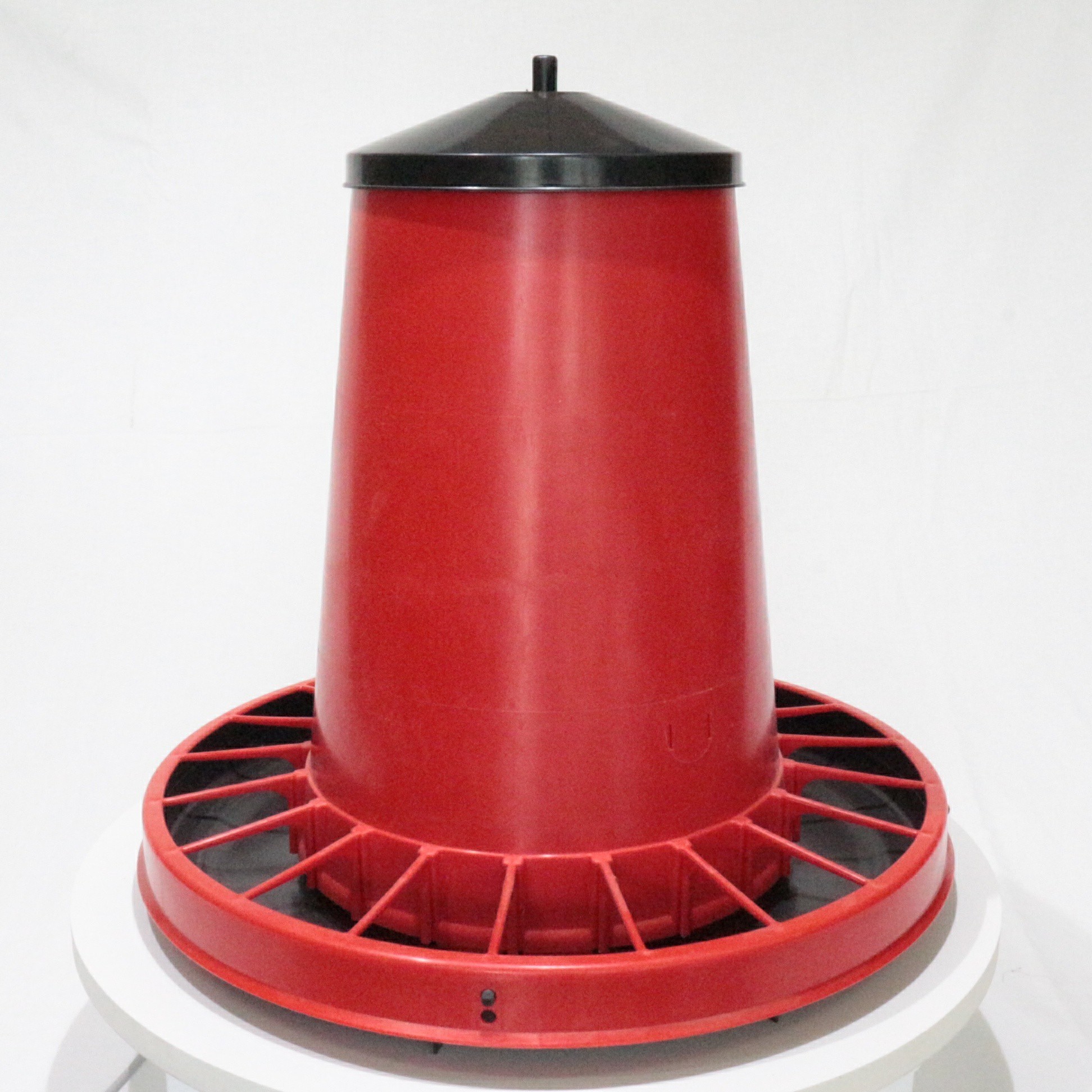 Lihne.cz Krmítko tubusové 18 kg plast