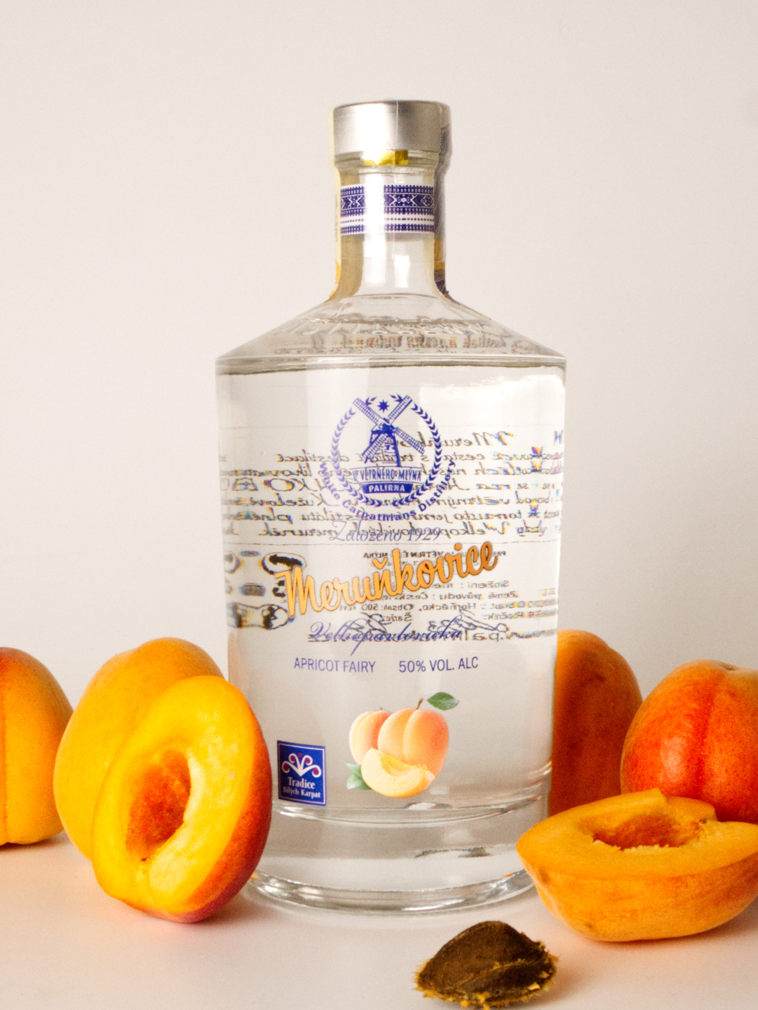 Palírna Kuželov (U větrného mlýna) Horňácká Meruňkovice z Kuželova 50% 0,5l