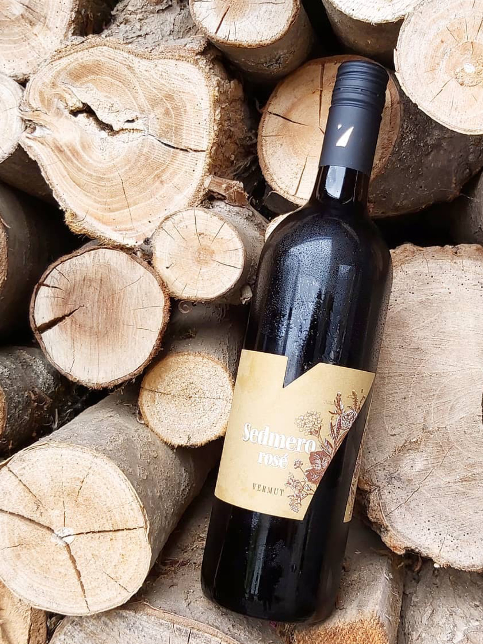 J.Stávek Sedmero rosé vermut 18% 0,75l (obrázek 4)