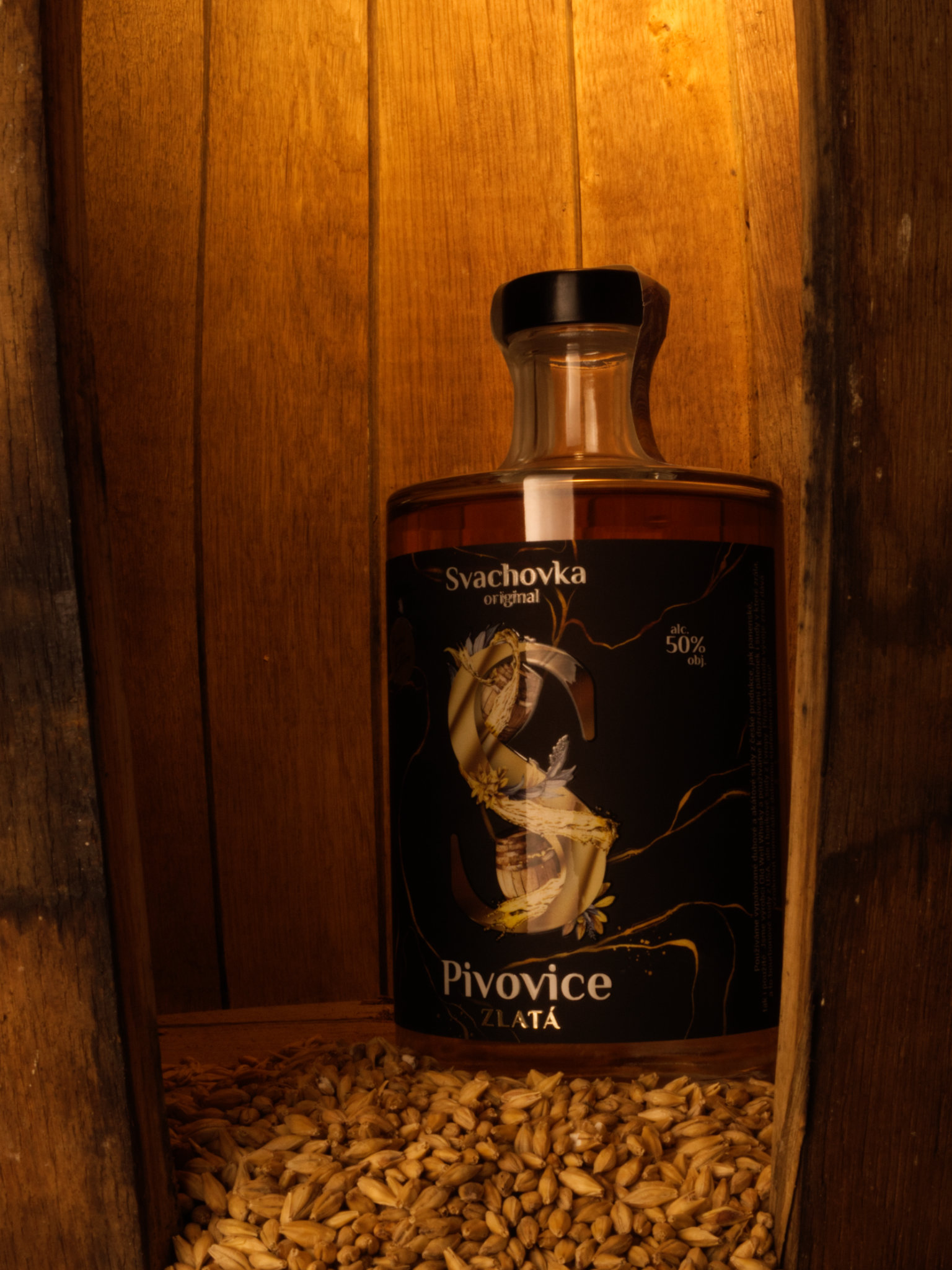 Destilérka Svach (Svachovka) Zlatá Pivovice (Bourbon) Svach 43% 0,5l