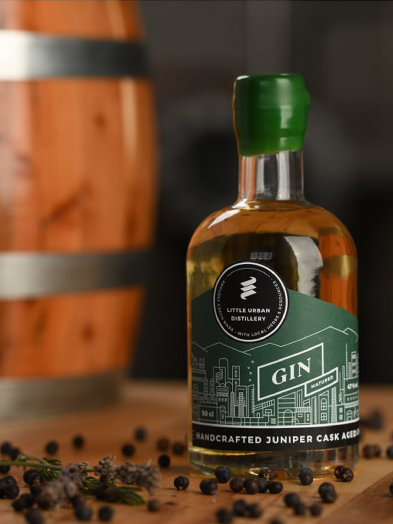 Little Urban Distillery Little Urban Matured Dry Gin 47% 0,5l