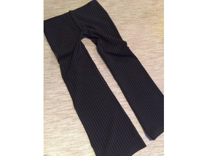 Elegantní pruhované společenské kalhoty do zvonu Butik