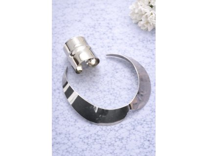 D1A6B44F 3BAA 46BD 8905 DB4044A685B1